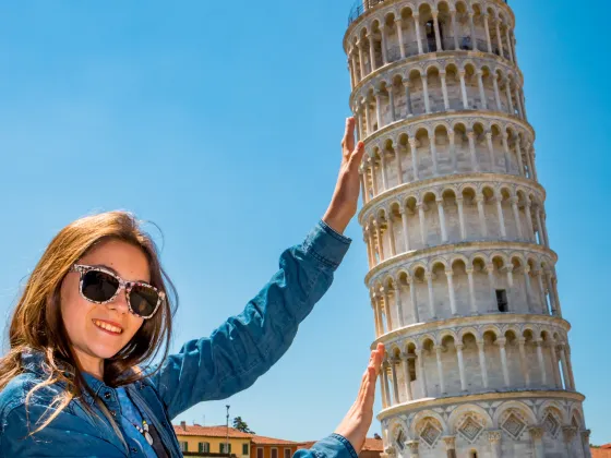 ピサの斜塔の画像